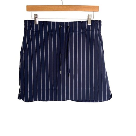 Athleta Blue & White Striped Athletic Skort 6 - Picture 1 of 4